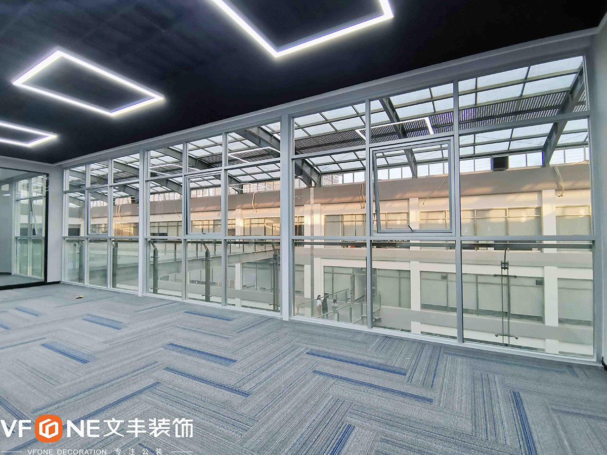 深圳裝修公司的辦公室裝修設(shè)計(jì)施工流程UPVC排水管安裝施工